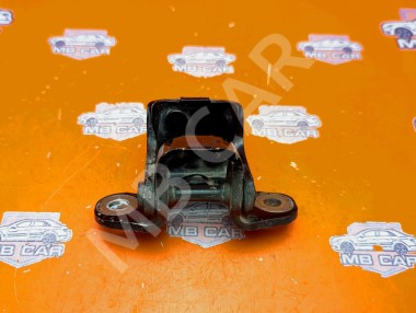 Петля двери MERCEDES-BENZ M-класс W163 рестайлинг (2001 - 2005) — Разборка Мерседес