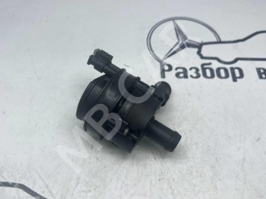 Насос циркуляционный MERCEDES-BENZ A-класс W176 (2012 - 2015) — Разборка Мерседес