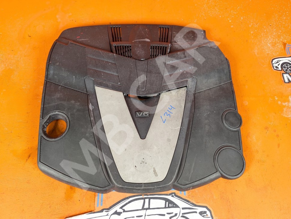 Крышка двигателя декоративная MERCEDES-BENZ S-класс W221 рестайлинг (2009 - 2013) фото 1 &mdash; Разборка Мерседес