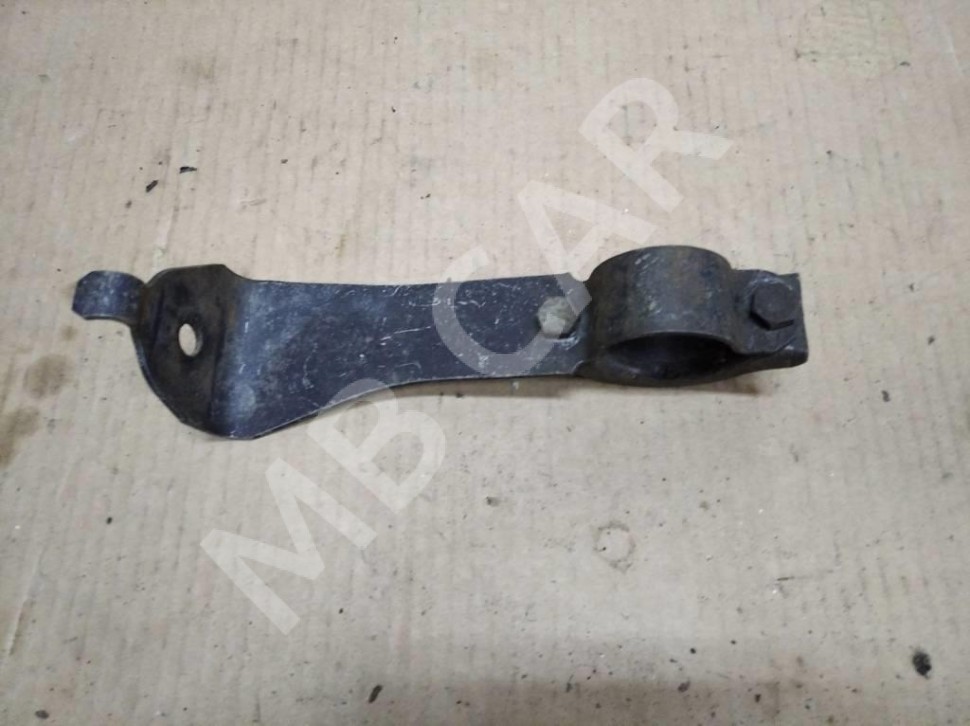 Кронштейн стабилизатора MERCEDES-BENZ W124 W124/S124/C124/A124 (1984 - 1993) фото 1 &mdash; Разборка Мерседес