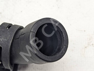 Патрубок воздушный MERCEDES-BENZ C-класс W204/S204 (2006 - 2011) — Разборка Мерседес