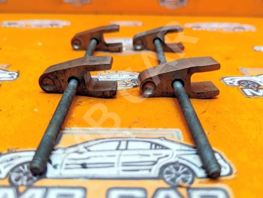 Кронштейн крепления форсунок MERCEDES-BENZ C-класс W203/S203/CL203 (2000 - 2004) &mdash; Разборка Мерседес