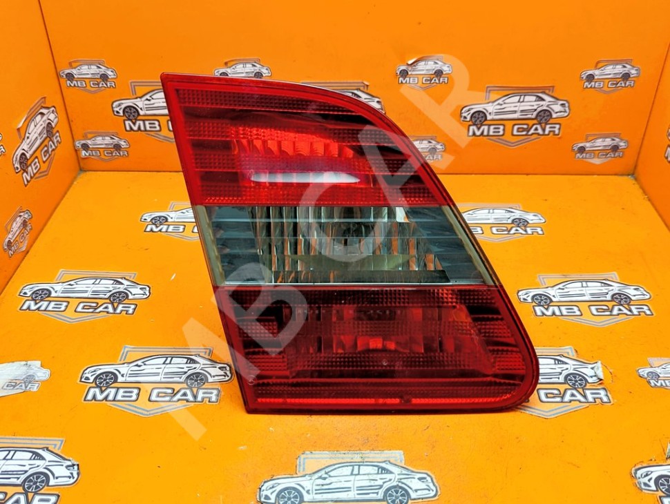 Фонарь крышки багажника MERCEDES-BENZ B-класс W245 (2005 - 2009) фото 1 &mdash; Разборка Мерседес