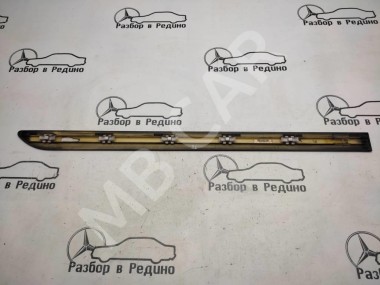 Молдинг двери MERCEDES-BENZ R-класс W251 (2005 - 2007) — Разборка Мерседес
