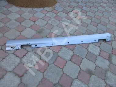 Порог пластиковый левый MERCEDES-BENZ E-класс W212/S212/C207/A207 рестайлинг (2013 - 2016) — Разборка Мерседес