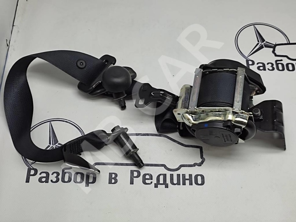 Ремень безопасности задний левый MERCEDES-BENZ X-класс I (2017 - 2020) фото 1 &mdash; Разборка Мерседес