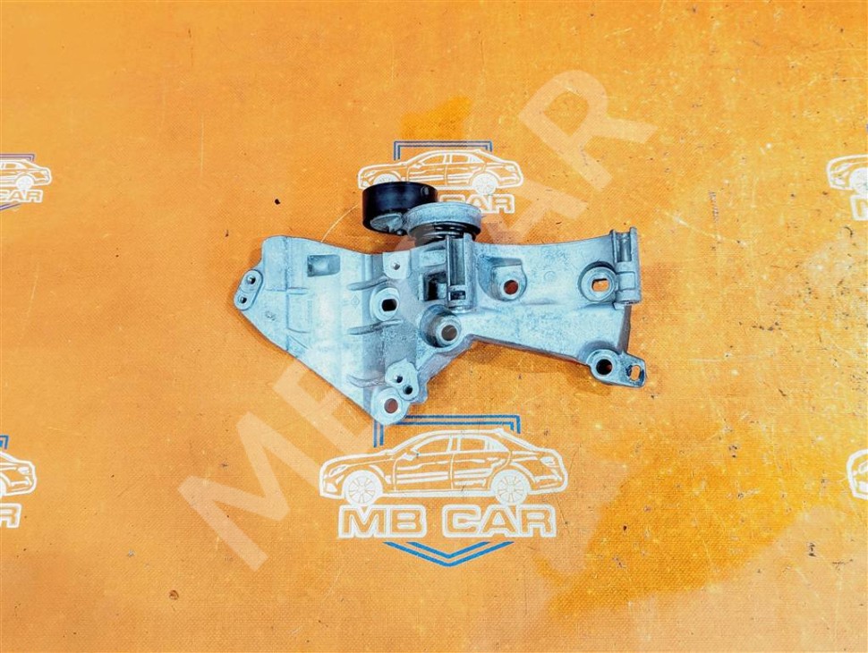 Кронштейн генератора MERCEDES-BENZ Citan W415 (2012 - 2021) фото 1 — Разборка Мерседес