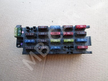 Блок предохранителей MERCEDES-BENZ S-класс W140 (1991 - 1998) — Разборка Мерседес