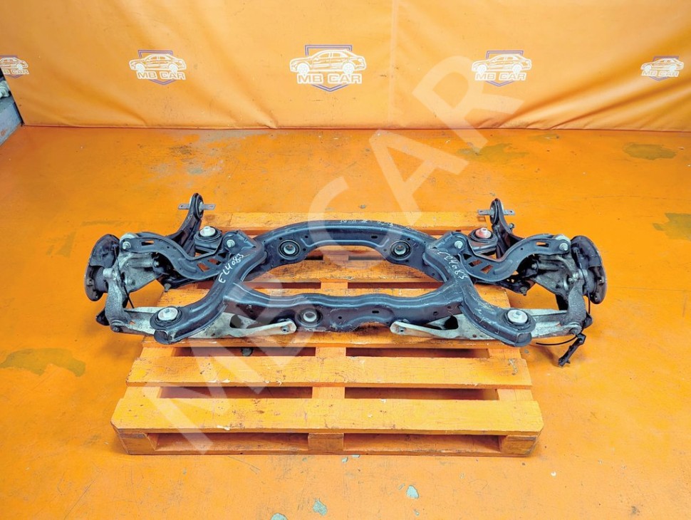 Подрамник задний MERCEDES-BENZ CLA-класс C117/X117 (2013 - 2016) фото 1 &mdash; Разборка Мерседес