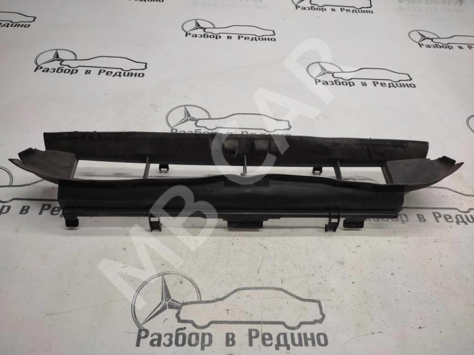 Воздухозаборник MERCEDES-BENZ E-класс W210/S210 рестайлинг (1999 - 2003) фото 1 &mdash; Разборка Мерседес