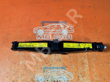 Домкрат MERCEDES-BENZ GLE-класс W166 (2015 - 2018) &mdash; Разборка Мерседес