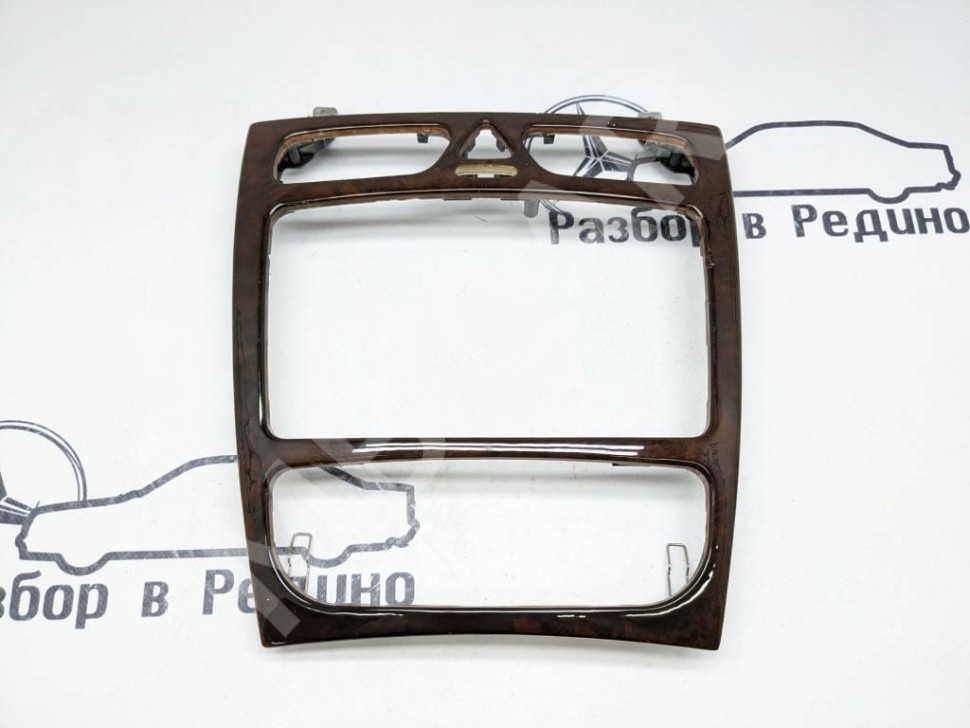 Рамка команда MERCEDES-BENZ C-класс W203/S203/CL203 (2000 - 2004) фото 1 — Разборка Мерседес