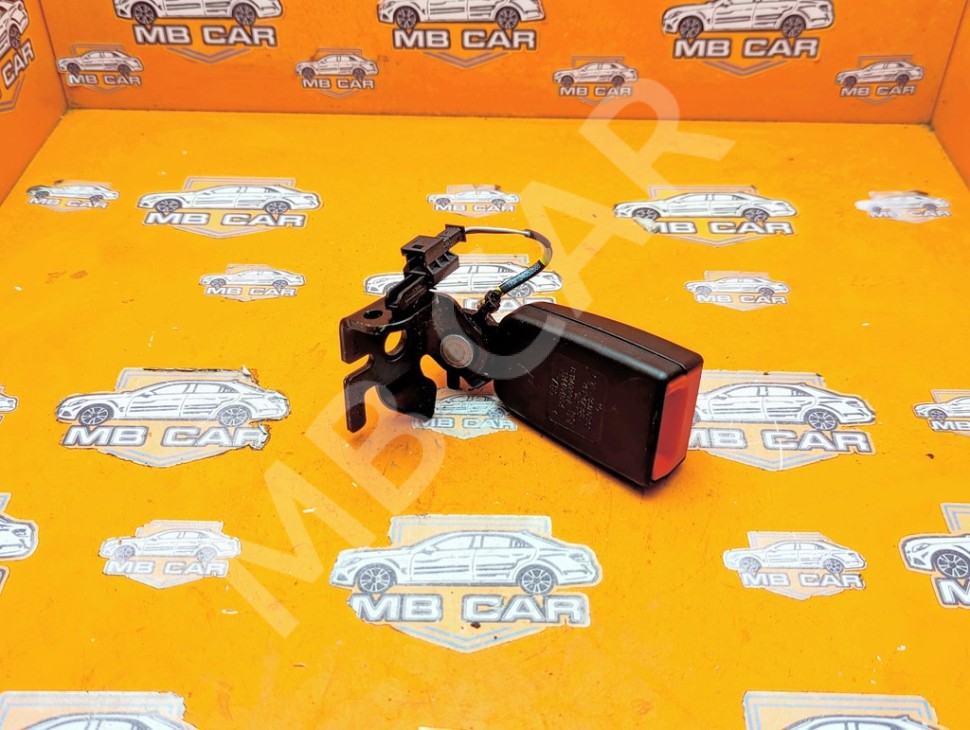 Замок ремня безопасности MERCEDES-BENZ GLC-класс X253 рестайлинг (2019 - 2025) фото 1 &mdash; Разборка Мерседес