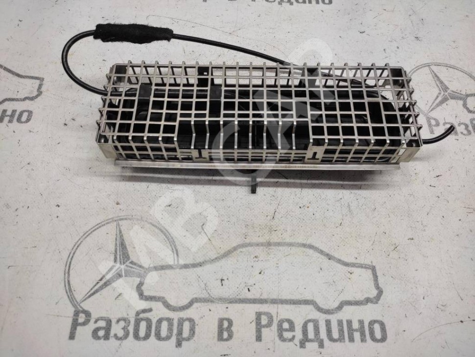 Решетка вентиляционная MERCEDES-BENZ E-класс W211/S211 (2002 - 2006) фото 1 — Разборка Мерседес