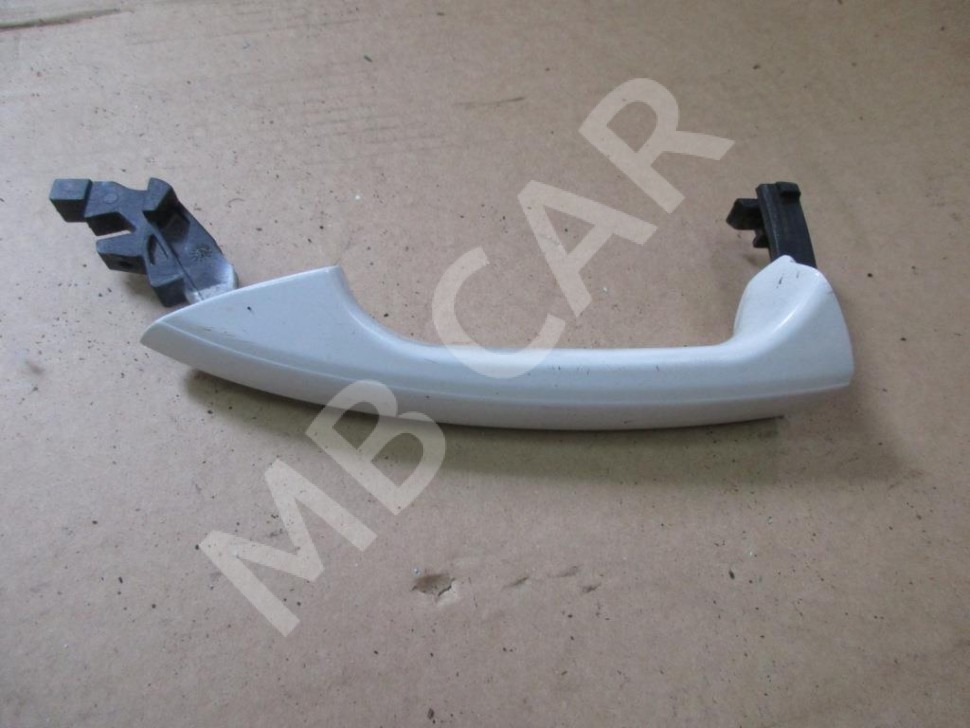 Ручка двери наружняя MERCEDES-BENZ E-класс W212/S212/C207/A207 рестайлинг (2013 - 2016) фото 1 — Разборка Мерседес
