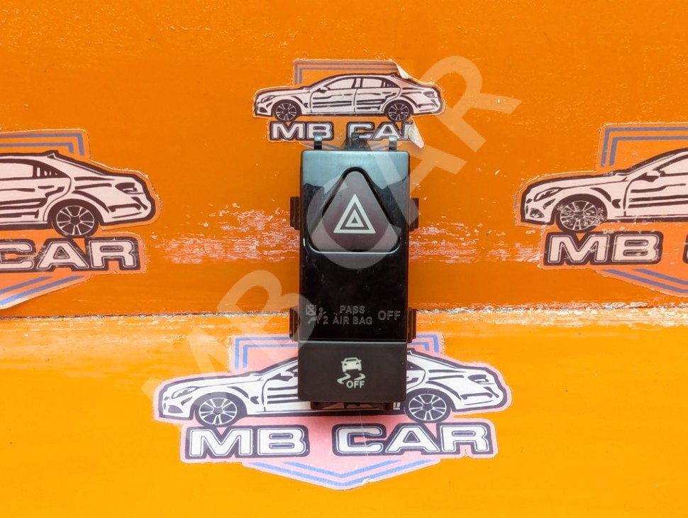 Кнопка аварийной сигнализации MERCEDES-BENZ GLK-класс X204 (2008 - 2012) фото 1 &mdash; Разборка Мерседес