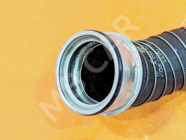 Патрубок интеркулера MERCEDES-BENZ CLK-класс C209/A209 рестайлинг (2005 - 2010) — Разборка Мерседес