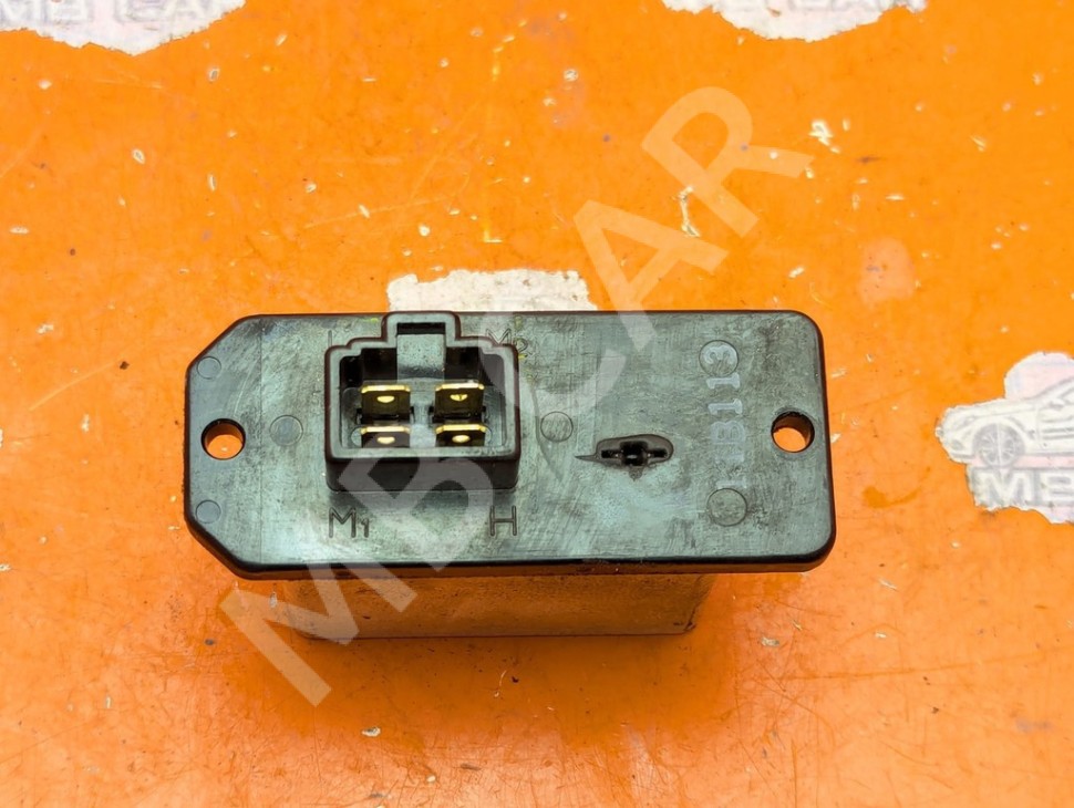Реле моторчика печки MERCEDES-BENZ M-класс W163 (1997 - 2001) фото 1 &mdash; Разборка Мерседес