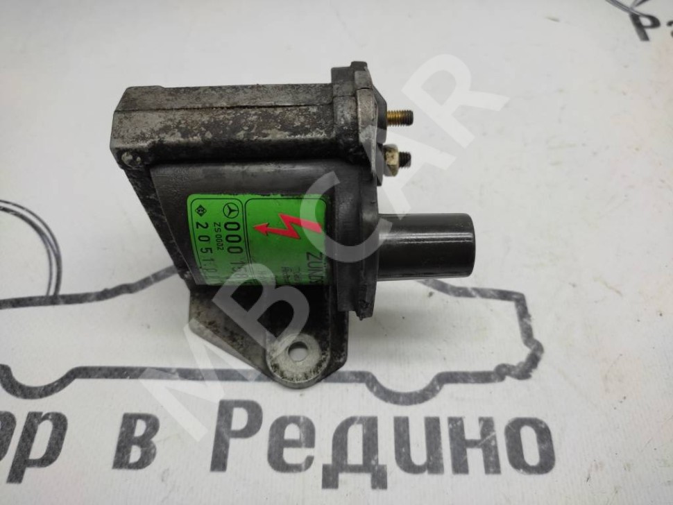 Катушка зажигания MERCEDES-BENZ W124 W124/S124/C124/A124 (1984 - 1993) фото 1 — Разборка Мерседес