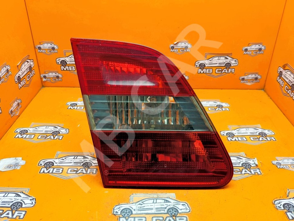 Фонарь крышки багажника MERCEDES-BENZ B-класс W245 (2005 - 2009) фото 1 &mdash; Разборка Мерседес