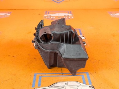 Корпус воздушного фильтра MERCEDES-BENZ A-класс W169 (2004 - 2008) A 150 1.5 CVT (95 л.с.) &mdash; Разборка Мерседес