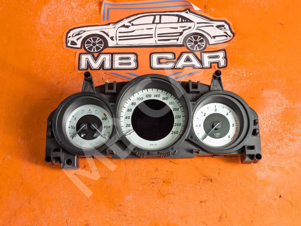 Щиток приборов MERCEDES-BENZ C-класс W204/S204/С204 рестайлинг (2011 - 2015) фото 1 &mdash; Разборка Мерседес