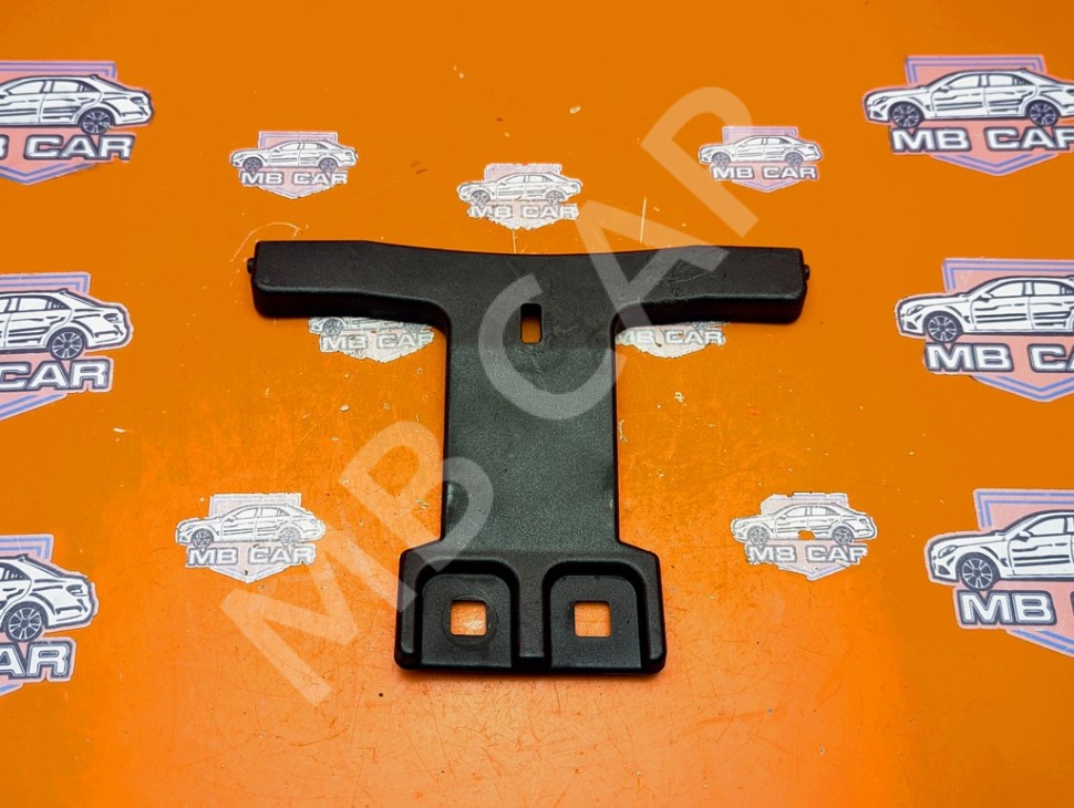 Кронштейн MERCEDES-BENZ C-класс W204/S204 (2006 - 2011) фото 1 — Разборка Мерседес