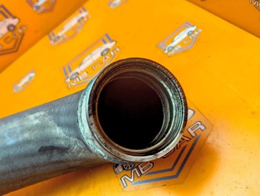 Патрубок интеркулера MERCEDES-BENZ E-класс W211/S211 (2002 - 2006) &mdash; Разборка Мерседес