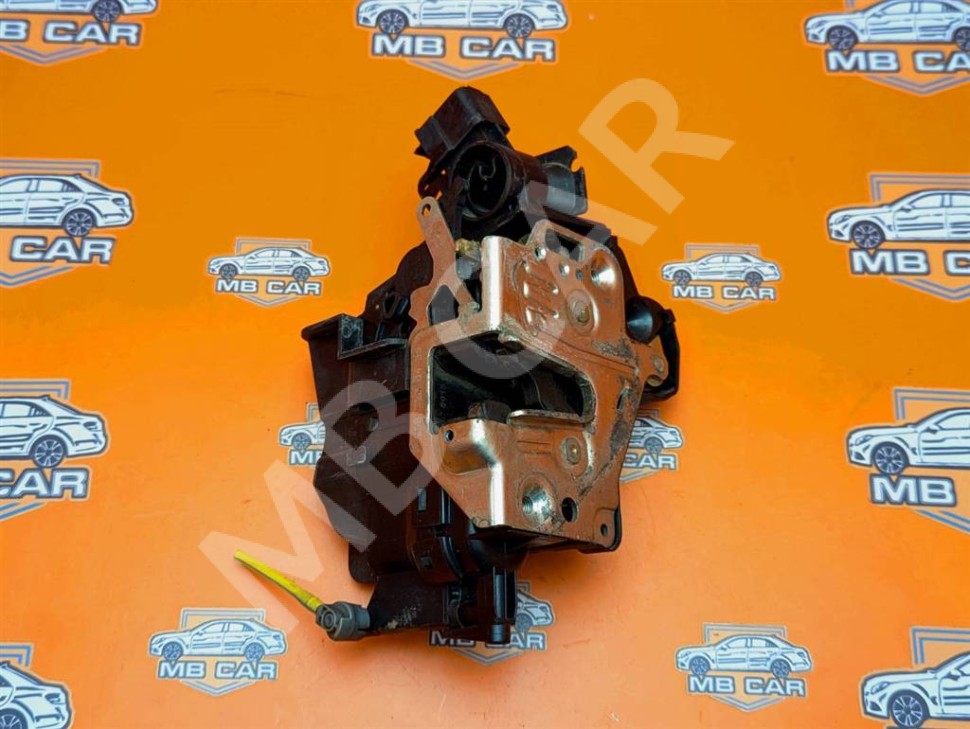 Замок двери передней правой MERCEDES-BENZ CLK-класс C208/W208 рестайлинг (1999 - 2003) фото 1 — Разборка Мерседес