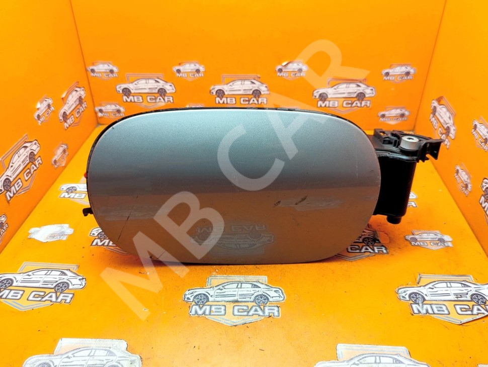 Лючок топливного бака MERCEDES-BENZ C-класс W205/S205/C205/A205 (2014 - 2018) фото 1 &mdash; Разборка Мерседес