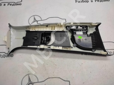 Накладка средней стойки MERCEDES-BENZ GLS-класс X166 (2015 - 2019) — Разборка Мерседес