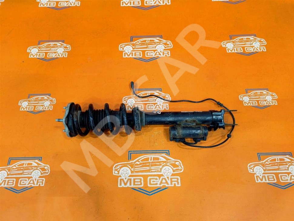 Стойка передняя MERCEDES-BENZ C-класс AMG W205/S205/C205/A205 (2014 - 2018) фото 1 — Разборка Мерседес