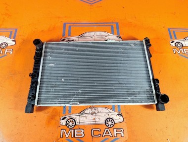 Радиатор MERCEDES-BENZ C-класс W203/S203/CL203 рестайлинг (2004 - 2008) C 220 CDI 2.2 AT (150 л.с.) &mdash; Разборка Мерседес