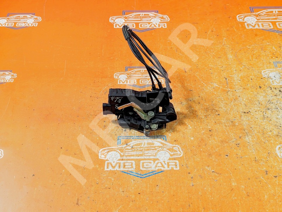 Замок двери задней левой MERCEDES-BENZ M-класс W163 рестайлинг (2001 - 2005) фото 1 — Разборка Мерседес