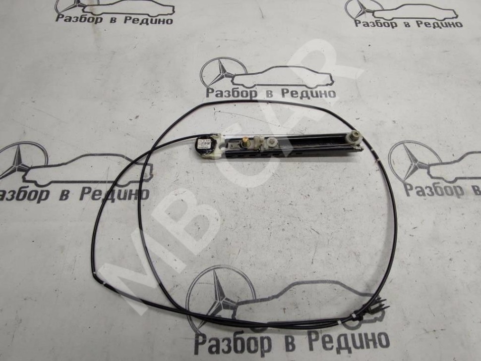 Регулятор высоты ремня безопасности MERCEDES-BENZ S-класс W220 рестайлинг (2002 - 2005) фото 1 &mdash; Разборка Мерседес