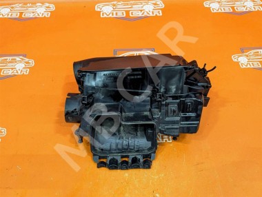 Корпус воздушного фильтра MERCEDES-BENZ C-класс W204/S204 (2006 - 2011) — Разборка Мерседес