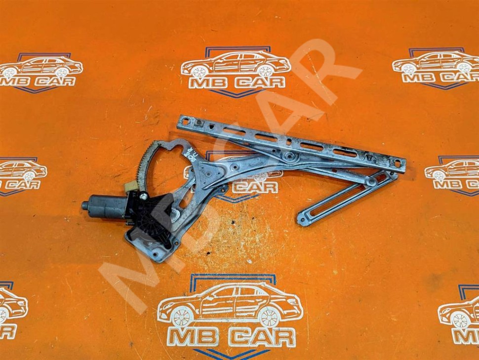 Стеклоподъемник передний правый MERCEDES-BENZ CLK-класс C208/A208 (1997 - 2000) фото 1 — Разборка Мерседес