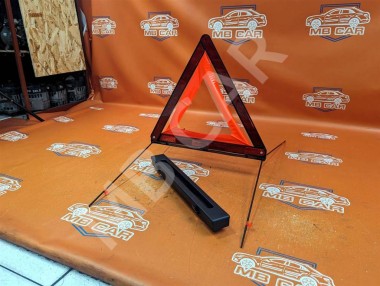 Знак аварийной остановки MERCEDES-BENZ SL-класс R231 рестайлинг (2016 - 2020) — Разборка Мерседес