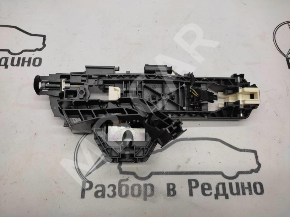 Ответная часть замка двери MERCEDES-BENZ M-класс W166 (2011 - 2015) фото 1 — Разборка Мерседес