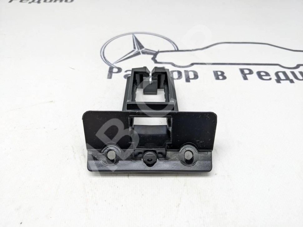 Направляющая MERCEDES-BENZ E-класс W211/S211 (2002 - 2006) фото 1 &mdash; Разборка Мерседес