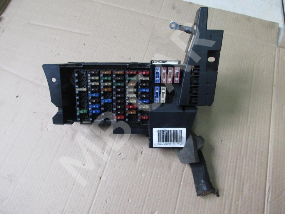 Блок предохранителей MERCEDES-BENZ B-класс W245 (2005 - 2009) фото 1 — Разборка Мерседес