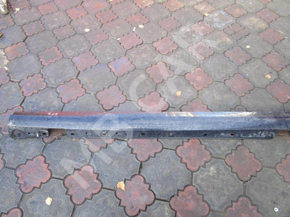 Порог пластиковый левый MERCEDES-BENZ C-класс W203/S203/CL203 (2000 - 2004) фото 1 &mdash; Разборка Мерседес