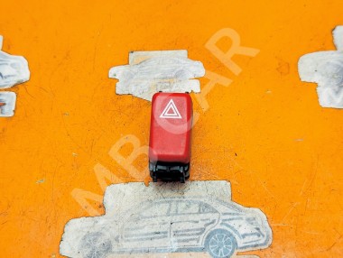 Кнопка аварийной сигнализации MERCEDES-BENZ C-класс W202/S202 (1993 - 1997) &mdash; Разборка Мерседес