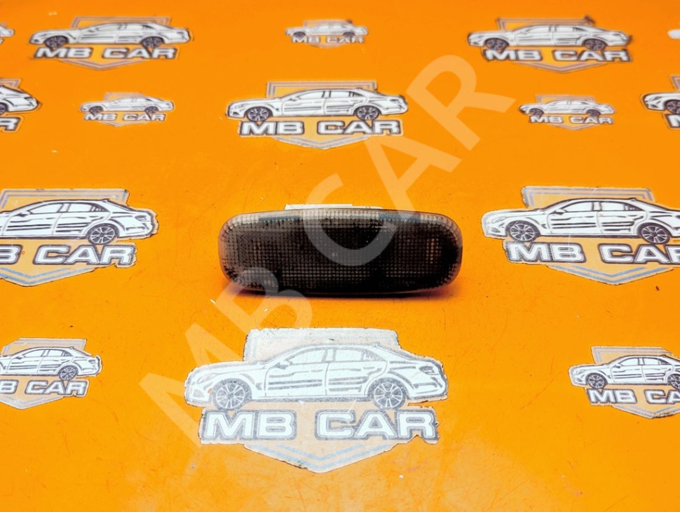 Плафон подсветки MERCEDES-BENZ C-класс W203/S203/CL203 (2000 - 2004) фото 1 — Разборка Мерседес