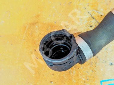 Патрубок ОЖ MERCEDES-BENZ C-класс W205/S205/C205/A205 (2014 - 2018) — Разборка Мерседес