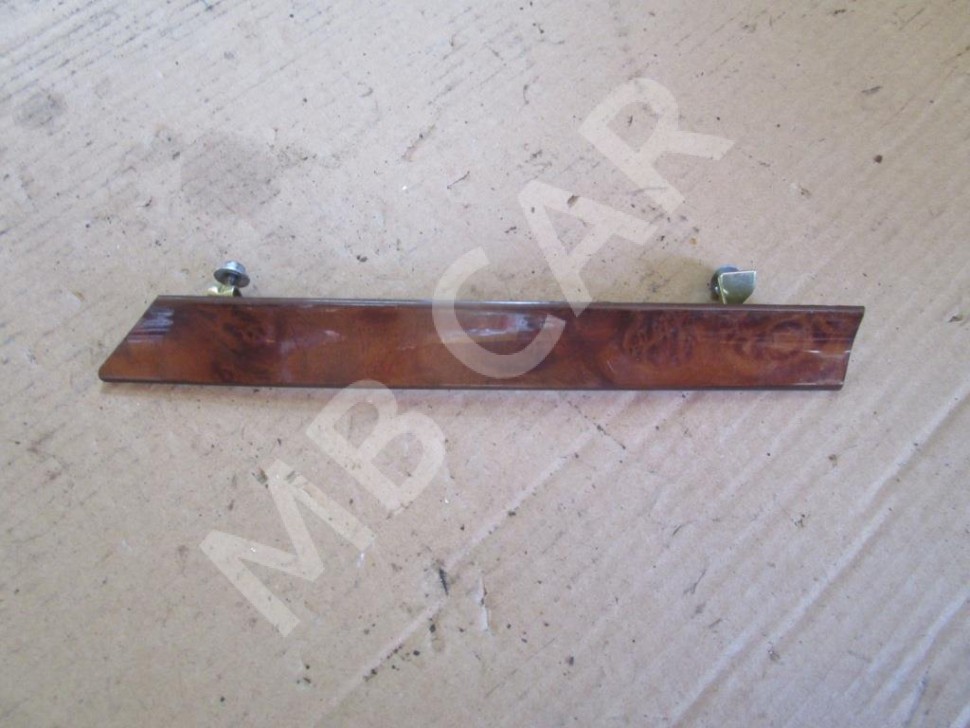 Молдинг торпеды MERCEDES-BENZ W124 W124/S124/C124/A124 (1984 - 1993) фото 1 — Разборка Мерседес