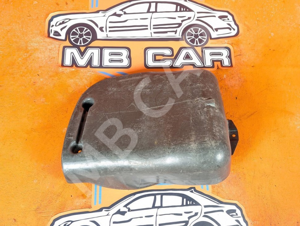 Защита топливного насоса MERCEDES-BENZ 190 (W201) W201 (1982 - 1993) фото 1 &mdash; Разборка Мерседес