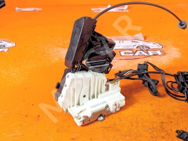 Замок двери передней левой MERCEDES-BENZ M-класс W164 рестайлинг (2008 - 2011) &mdash; Разборка Мерседес