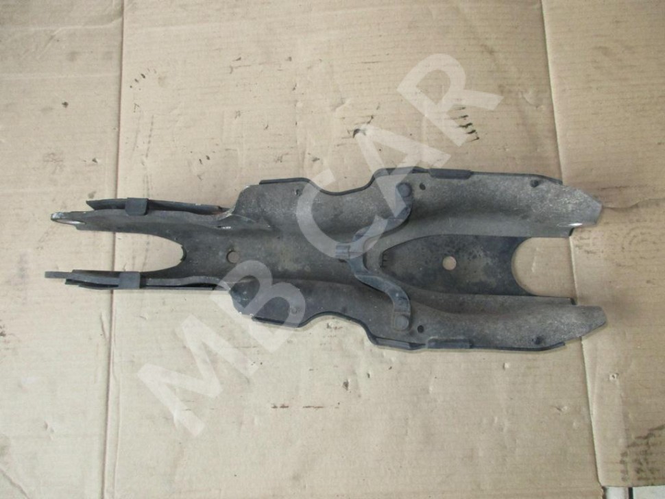 Рычаг задней стойки (лодка) MERCEDES-BENZ S-класс W220 (1998 - 2005) фото 1 — Разборка Мерседес