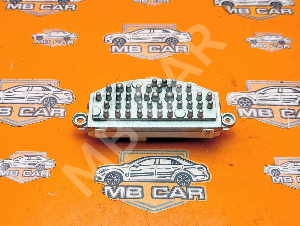 Реле моторчика печки MERCEDES-BENZ GLE-класс W166 (2015 - 2018) фото 1 — Разборка Мерседес